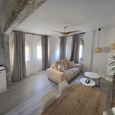 Apartamentos Crispin Candela كوريلا المظهر الخارجي الصورة